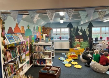 Astley primary library (9)